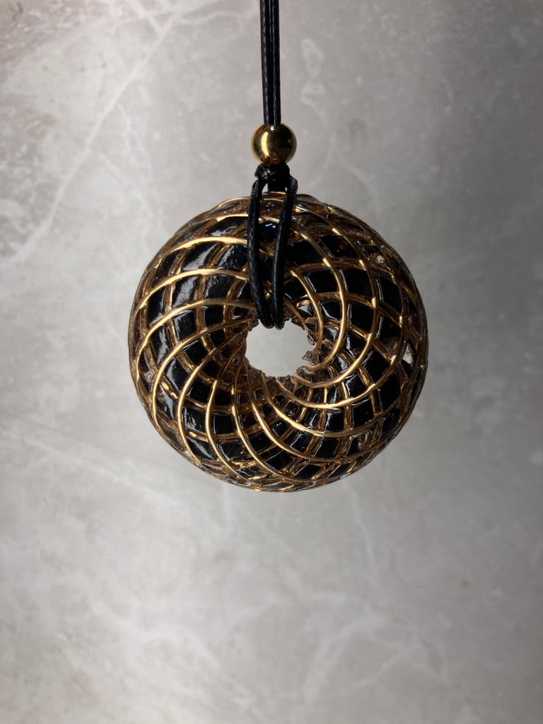 Collar Toroidal Shunguita