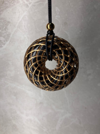 Collar Toroidal Shunguita